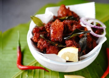 Pork Naadan Ularthu